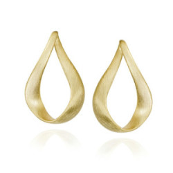 Pendientes LOVE de Plata. Baño de Oro 18k