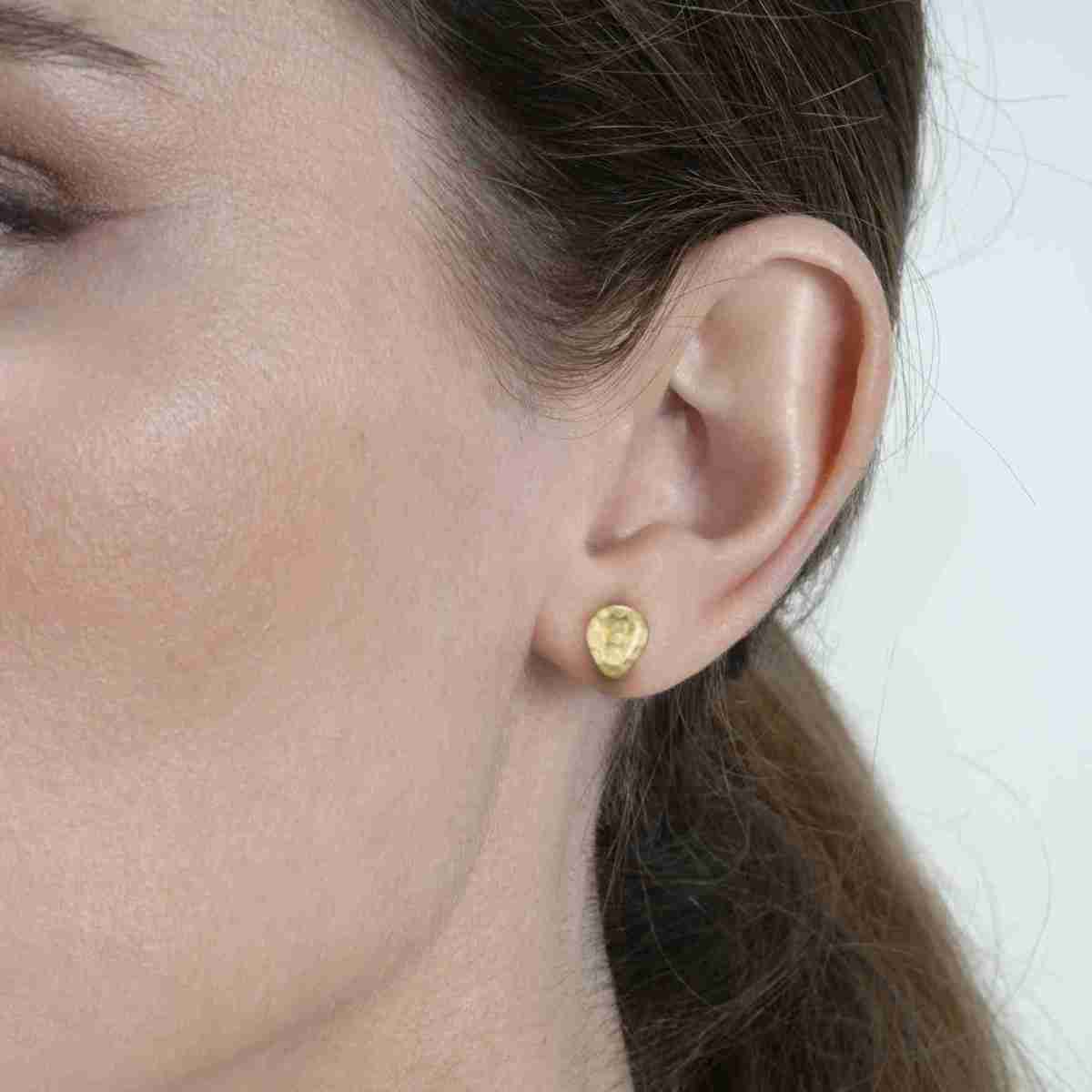 Pendientes ESSENTIAL de Plata.  Baño de Oro 18k