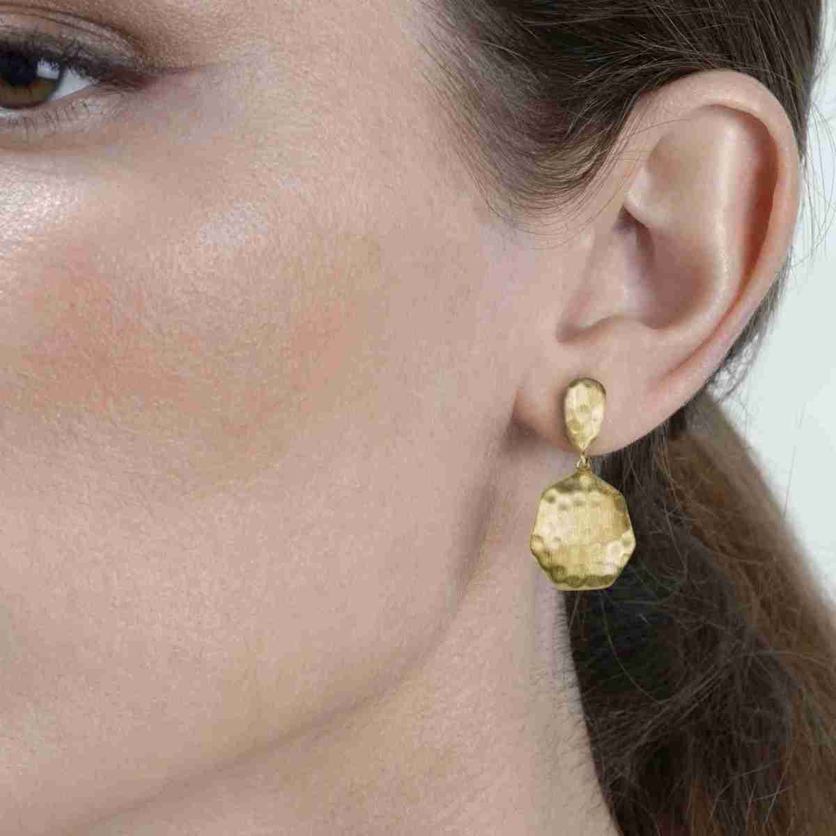 Pendientes ESSENTIAL de Plata.  Baño de Oro 18k