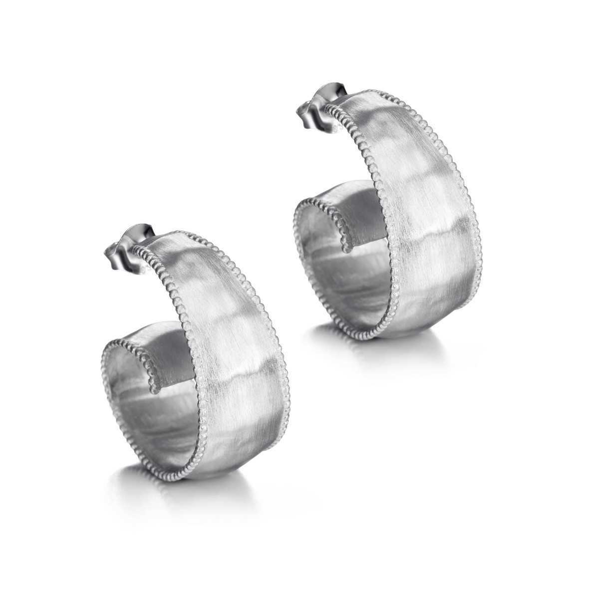 LUCKY Earrings  in Silver.