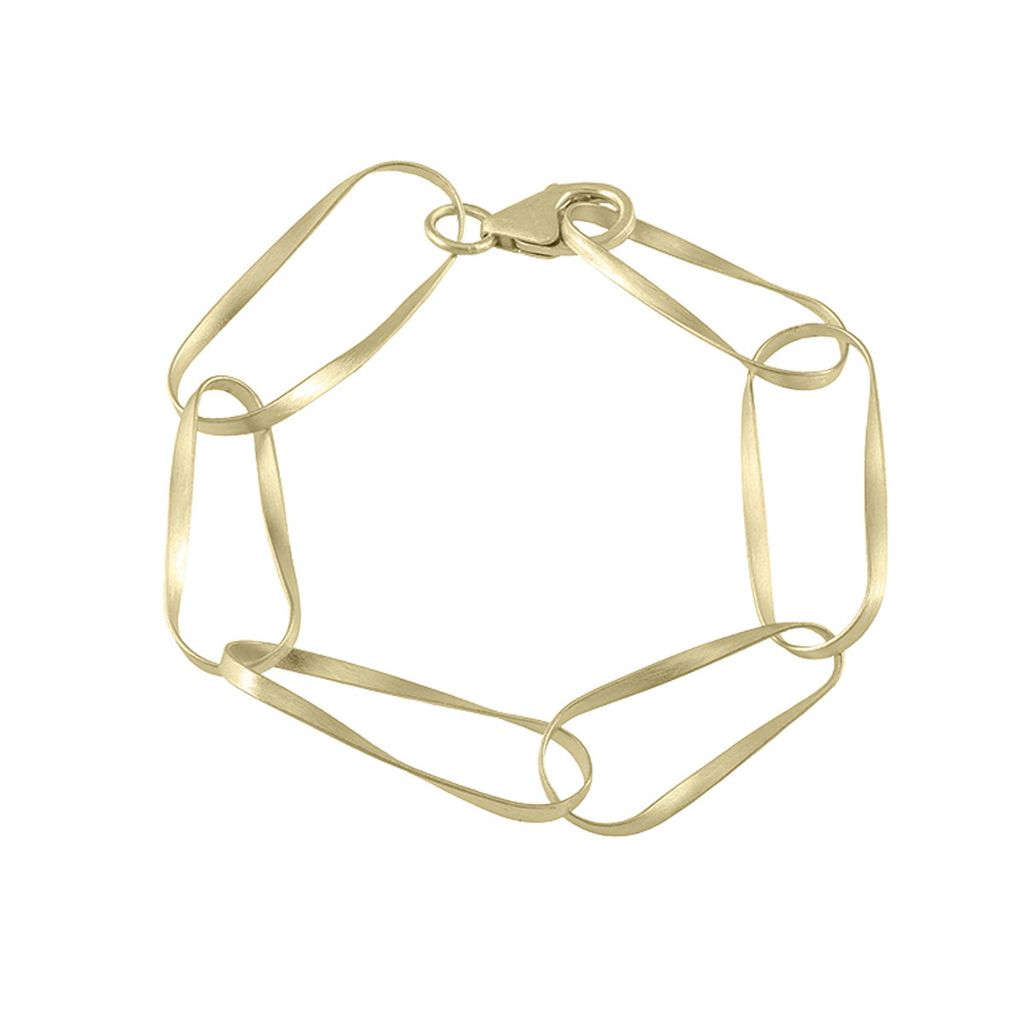 Jorge Revilla's gold jewelry collection